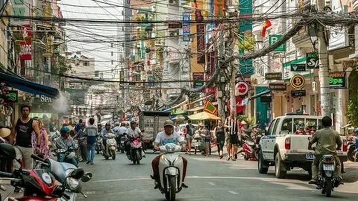 Quản lý nhà hàng thời 4.0: Thu hút khách hàng bằng video ngắn và Hotspot Matrix