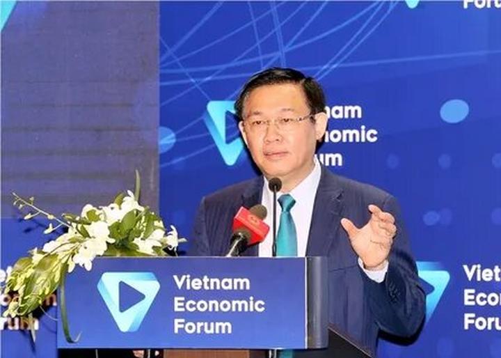 Hotspot Matrix và Ông Donald Trump cùng gia đình lần đầu xuất hiện sau bầu cử, “cậu út”